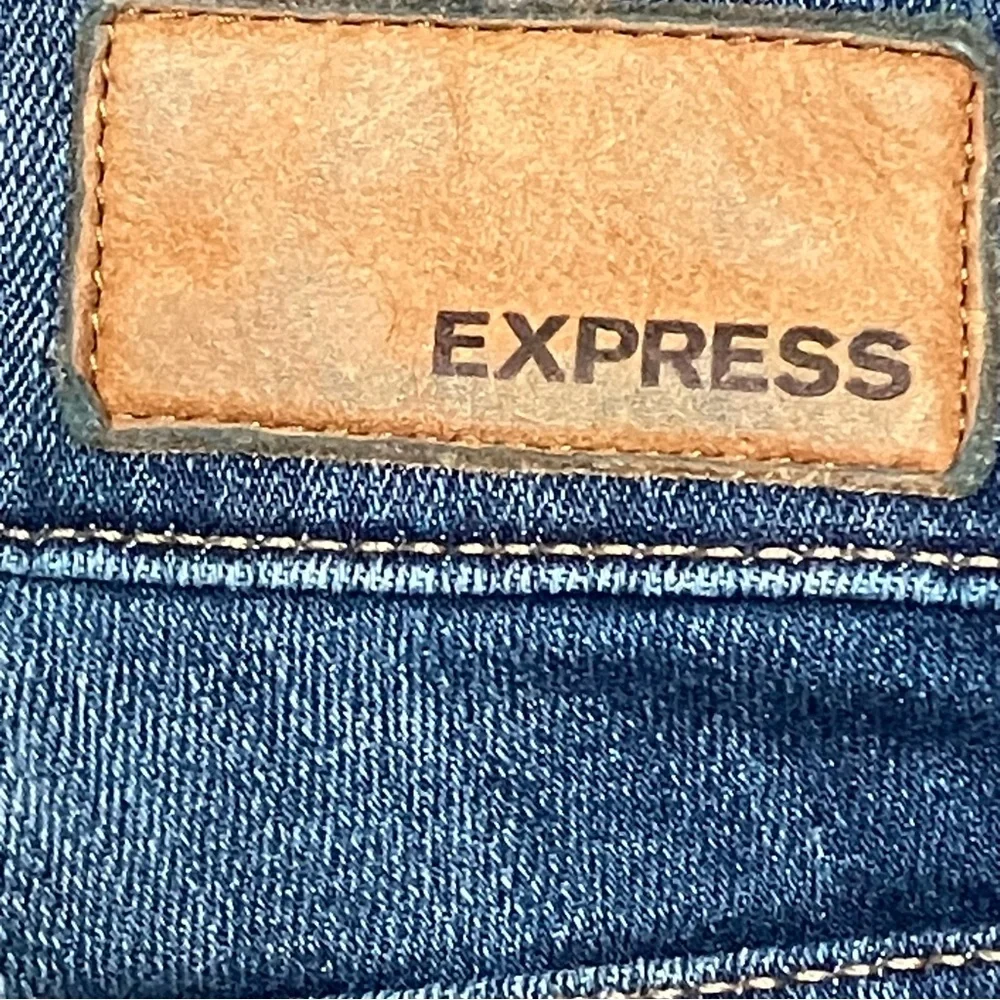 EXPRESS Mid Rise Legging Jeans Womens Sz 4R Med Wash Blue Stretch Denim Skinny - Picture 4 of 13